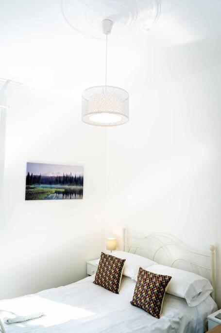 Charming 1-Bed Southside Flat In Great Location Lägenhet Glasgow Exteriör bild
